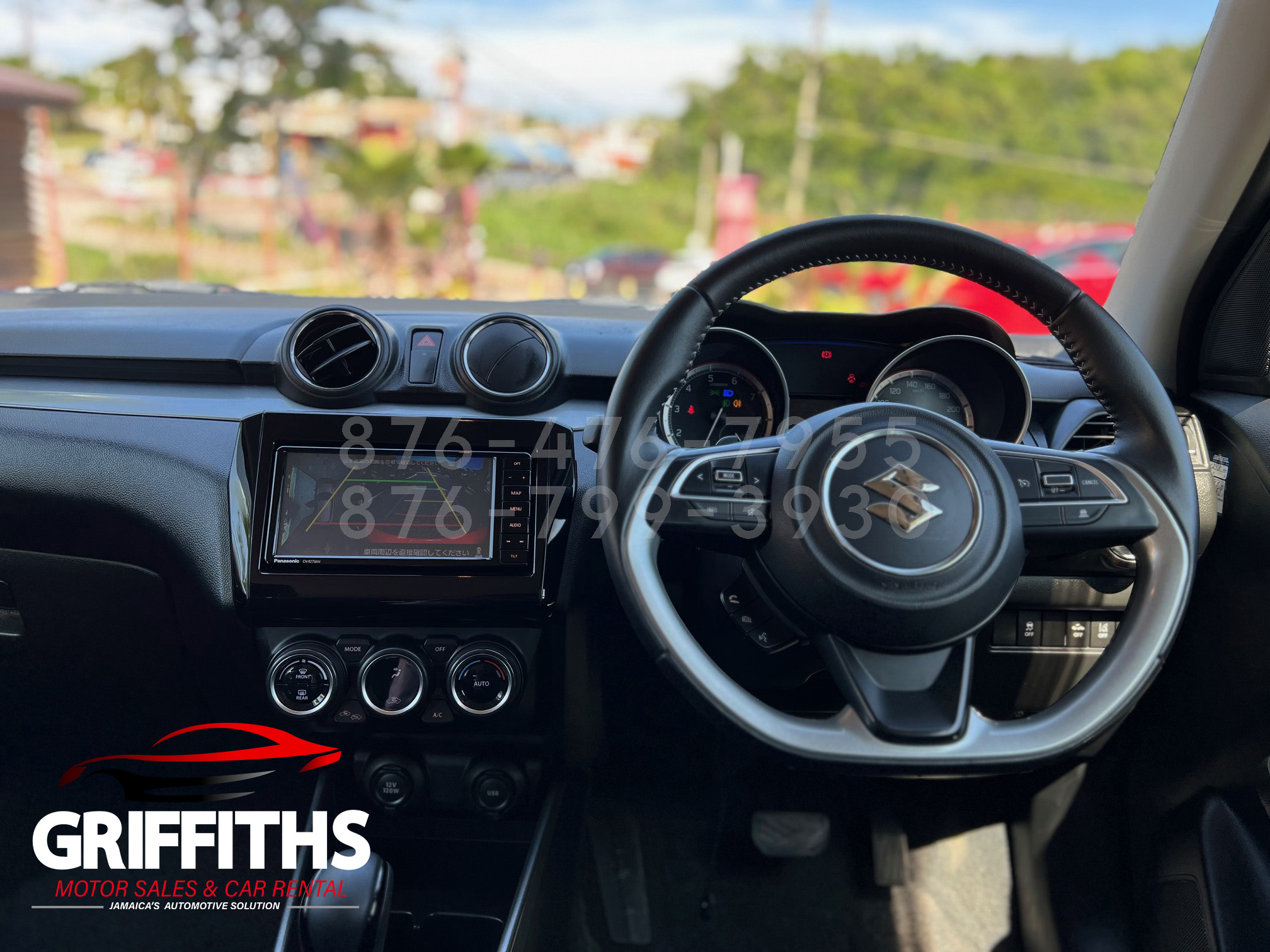 Vehicle Image 10